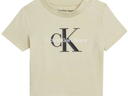 Calvin Klein Monogram T-Shirt Green Haze Fashion